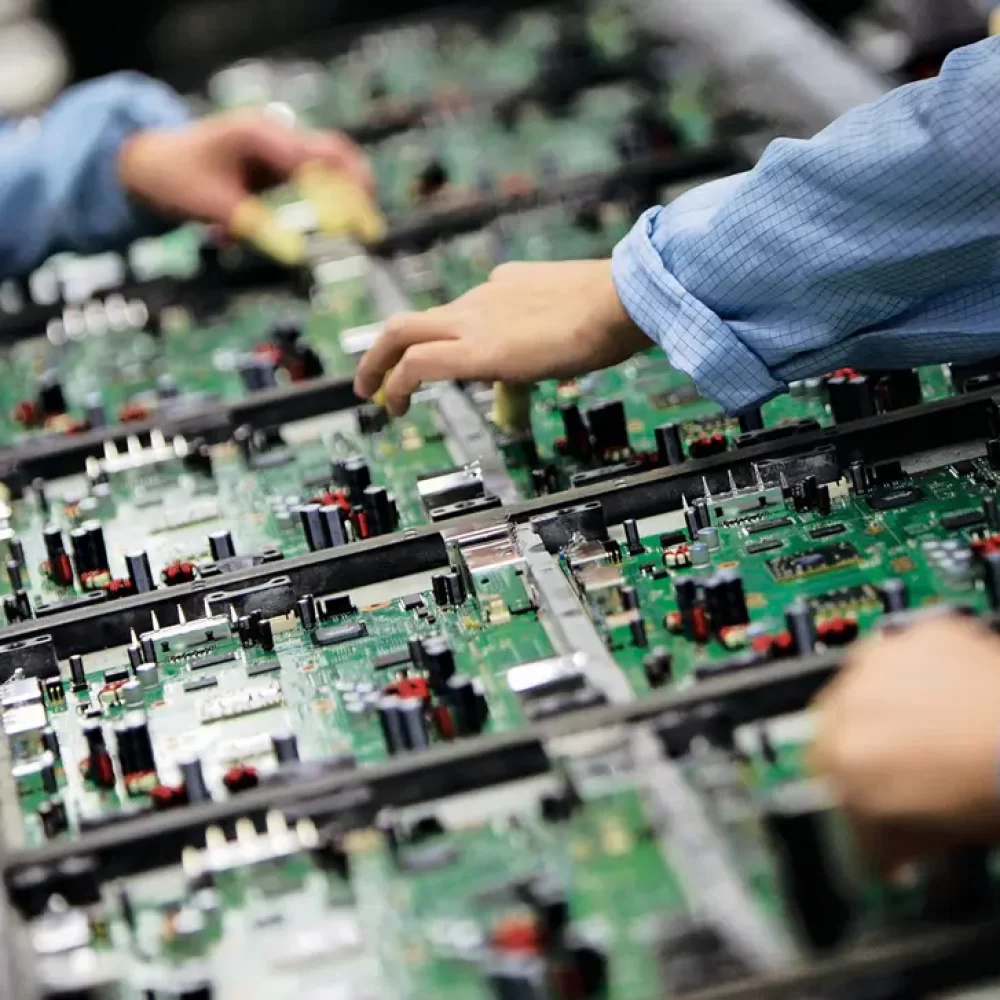 2022-02-15-electronics-manufacturing-1